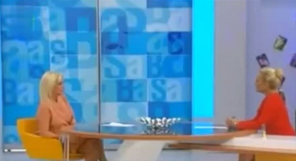 Hülya Avşar, Saba Tümer'in yıllar önceki tanıtımını kopyaladı - Resim: 2