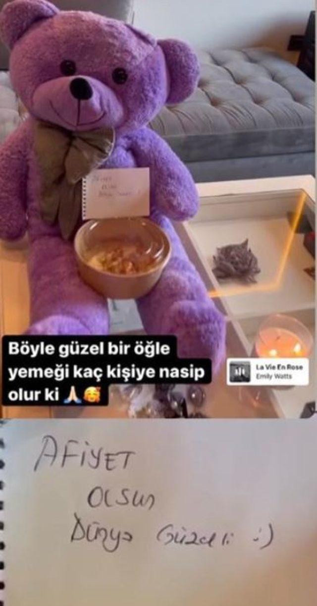 Müge Anlı'ya Romantik Hediye: Dünya Güzeli - Resim: 1