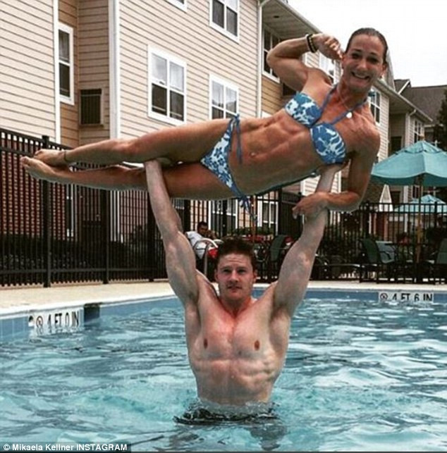 Bikinili polis kapkaççıyı böyle yakaladı! - Resim: 2