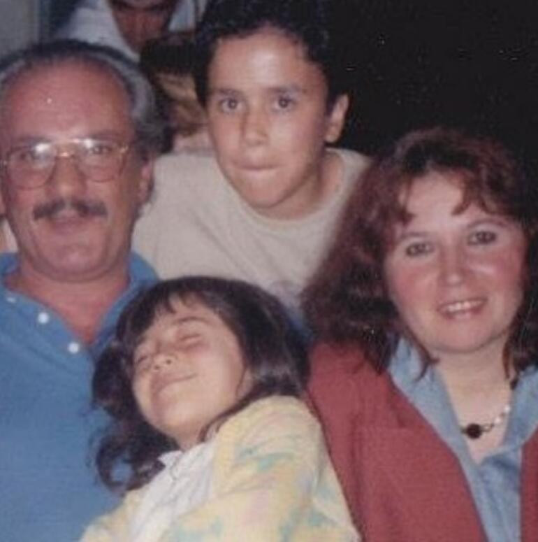 Usta Oyuncu Metin Çekmez Kanserle Olan Mücadelesine Yenik Düştü - Resim: 2