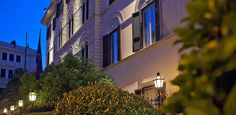 Ferit Şahenk Roma'da otel aldı - Resim: 2