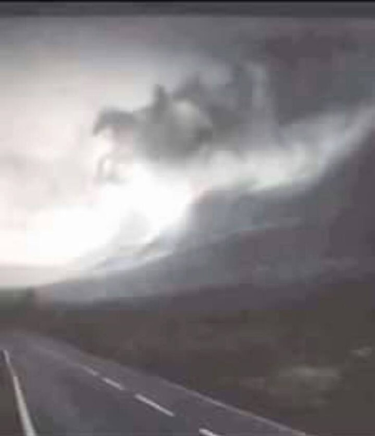 Sosyal medyayı sallayan bulut fotoğrafı gerçek mi? - Resim: 1