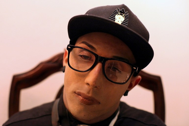 En aykırı cenaze töreni - Resim: 1