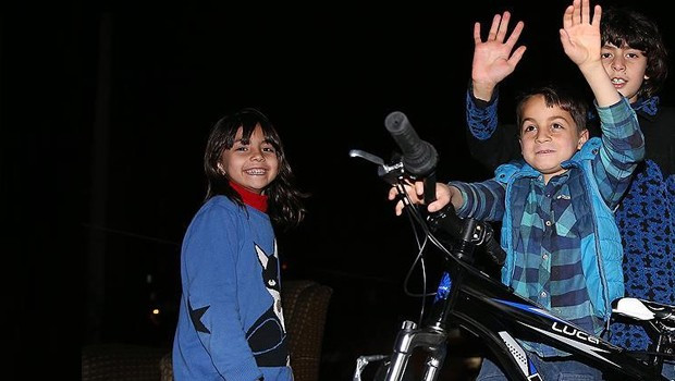 Erdoğan’dan Suriyeli Hasan’a bisiklet sürprizi - Resim: 1