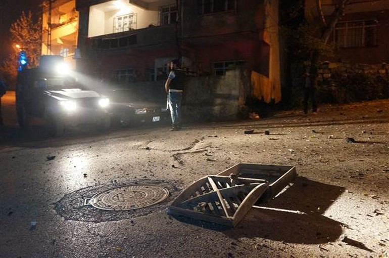 İstanbul’da gece yarısı büyük patlama! - Resim: 1