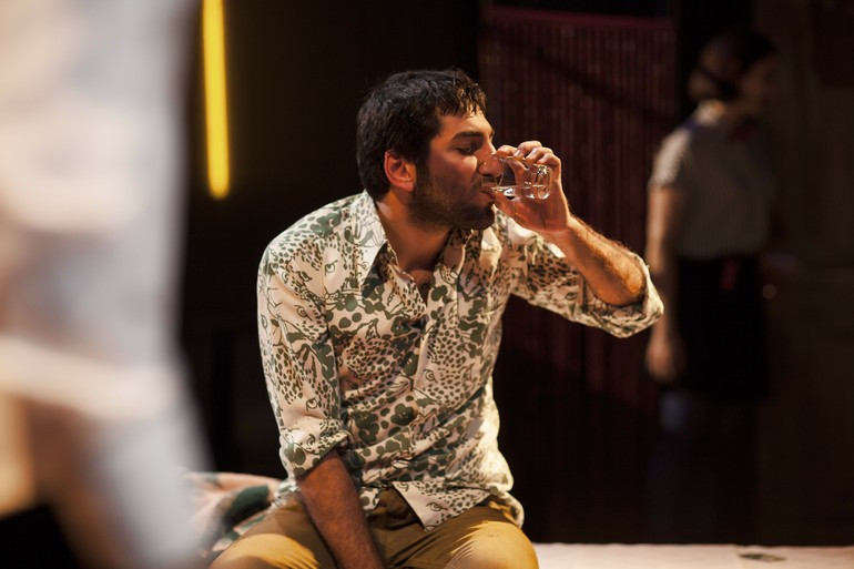 Çaresizliği reytinge çeviren dünyanın resmidir - Resim: 2