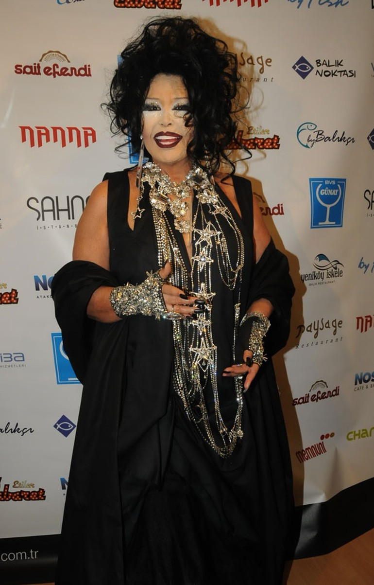 Bülent Ersoy: Denize sıfır arazi aldım - Resim: 1