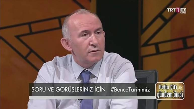 Fatih Terim'i eleştiren profesöre TRT'den yayın yasağı iddiası - Resim: 1
