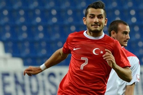 Emrah Başsan, Galatasaray takımı ile antrenmana çıktı - Resim: 1