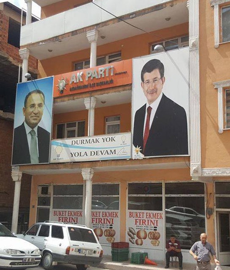 Yozgat’ı karıştıran Başbakan Binali Yıldırım montajı! - Resim: 1