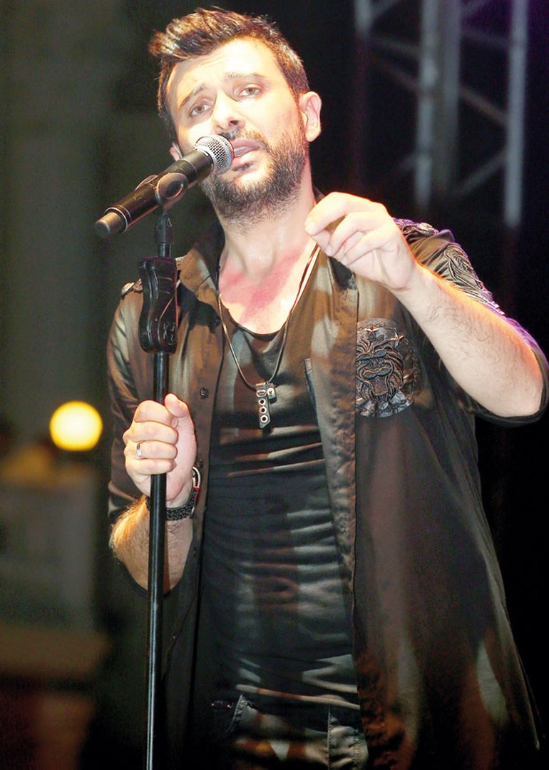 Göhkan Tepe ağustosta Aylin Özer'le evleniyor! - Resim: 2