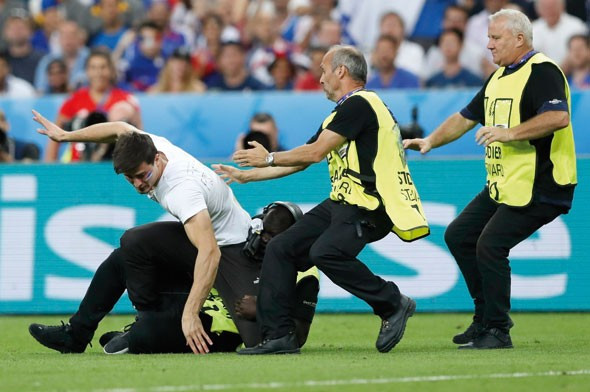 Portekiz 1-0 Fransa Avrupa'nın kralı Portekiz - Resim: 2