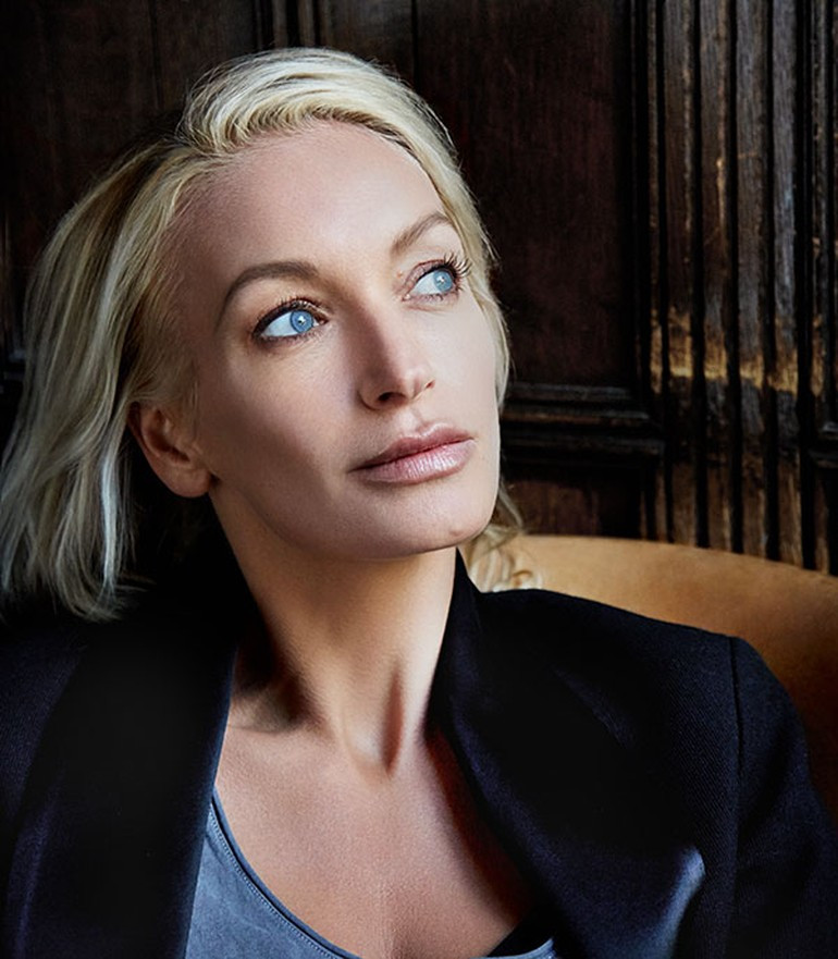 Lisa Hilton: Kadınların da iki erkek fantezisi var - Resim: 1