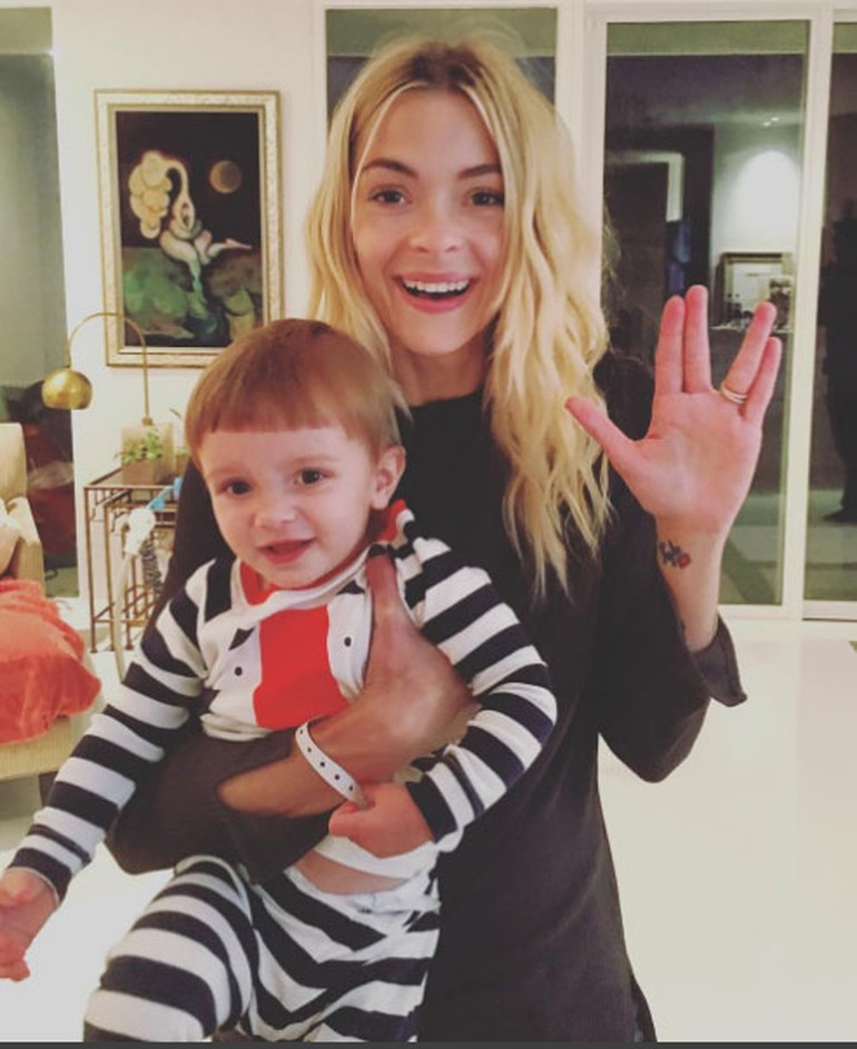 Jaime King'den açık mektup: Taylor Swift oğlumuzun hayatını kurtardı - Resim: 3