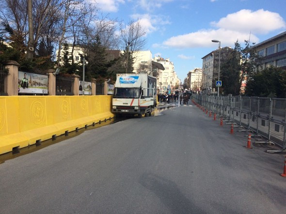 İstanbul Emniyet Müdürlüğü'nde silah sesleri - Resim: 1