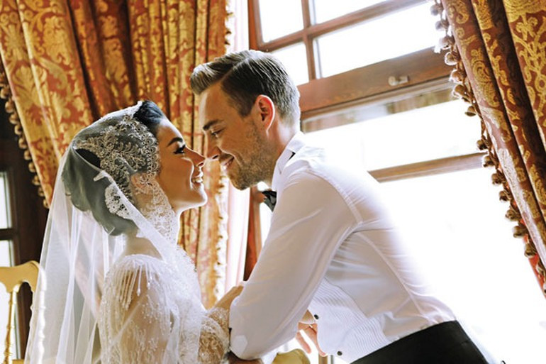 Merve Boluğur: Sert görüntüm kendimi koruma içgüdüsünden - Resim: 1