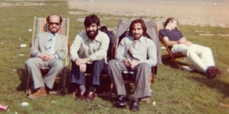 Abdullah Gül ve Hulusi Akar'ın eski fotoğrafı sosyal medyayı karıştırdı! - Resim: 1