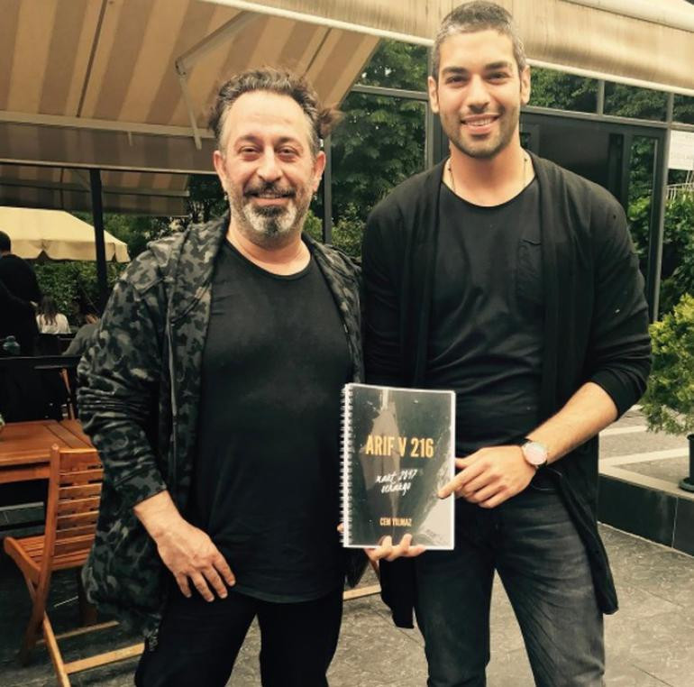 Cem Yılmaz, Şükrü Özyıldız'ı da kadrosuna aldı! - Resim: 1