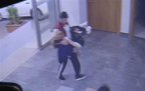 Bacağından vurulan genç kadın kurtarılamadı - Resim: 1