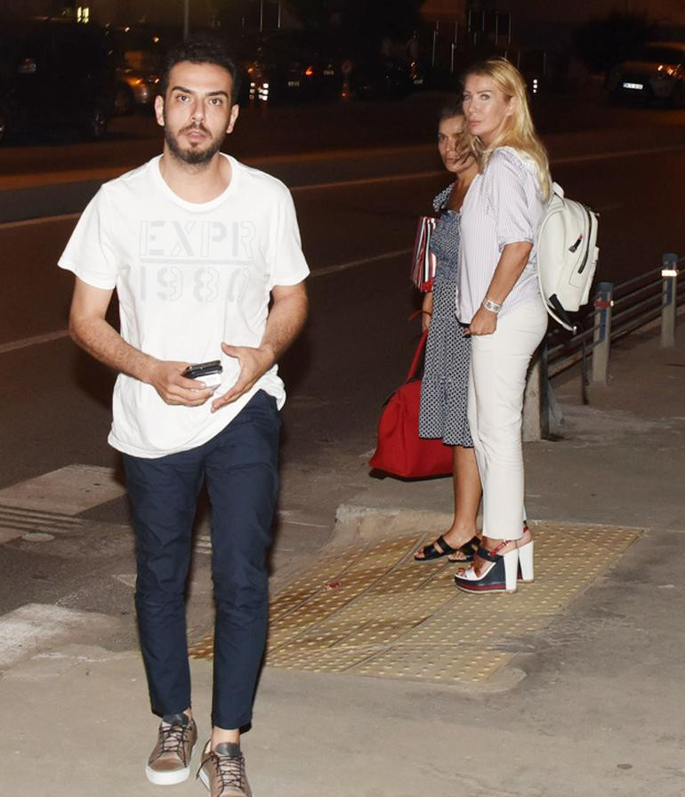 Seda Sayan'la görüntülenen Yunan şarkıcı: Gücümü göreceksiniz! - Resim: 1