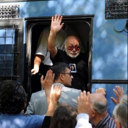 Gazeteci ve yazar Doğan Yurdakul hayatını kaybetti - Resim: 1