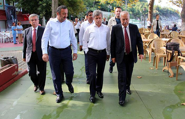 Zonguldak Valisi'nden plajda kadınlara içki gözaltısına açıklama - Resim: 1