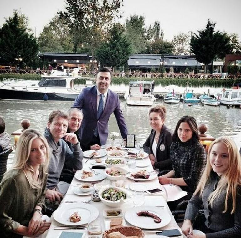 Kaya Çilingiroğlu sevgilisini kızı Zehra ile tanıştırdı - Resim: 1