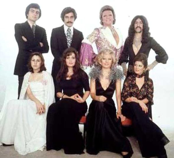 Aykut Işıklar: Altın Kelebek, Hürriyet gibi tepe taklak - Resim: 1