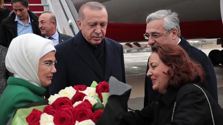 Erdoğan Paris'te büyük sevgi gösterisiyle karşılandı - Resim: 1