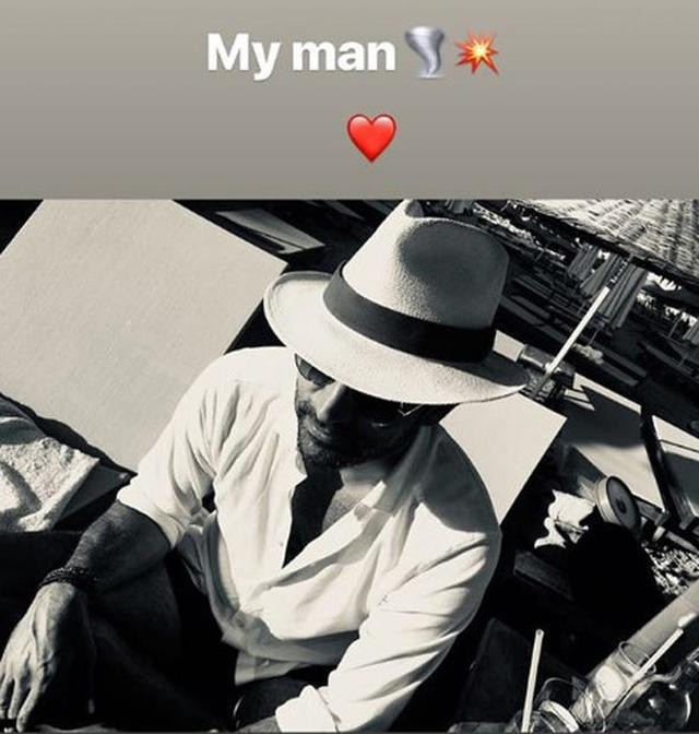 Sinem Kobal'dan aşk paylaşımı - Resim: 1