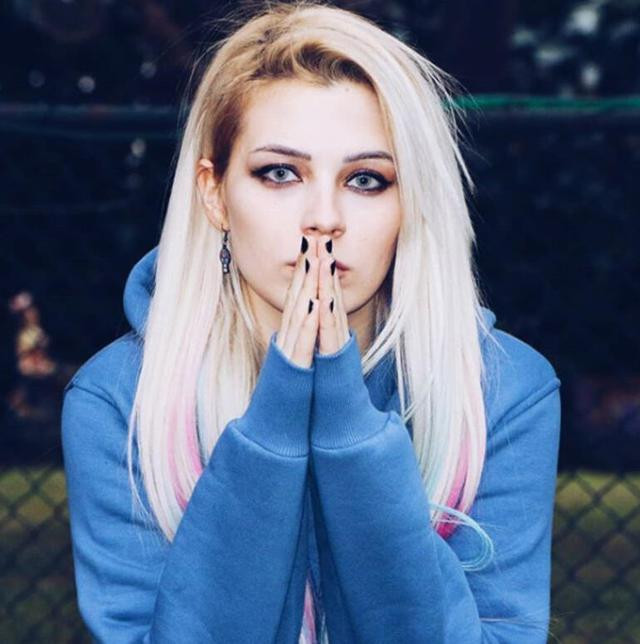 Ünlü YouTuber Duygu Köseoğlu soluğu mahkemede aldı! - Resim: 1