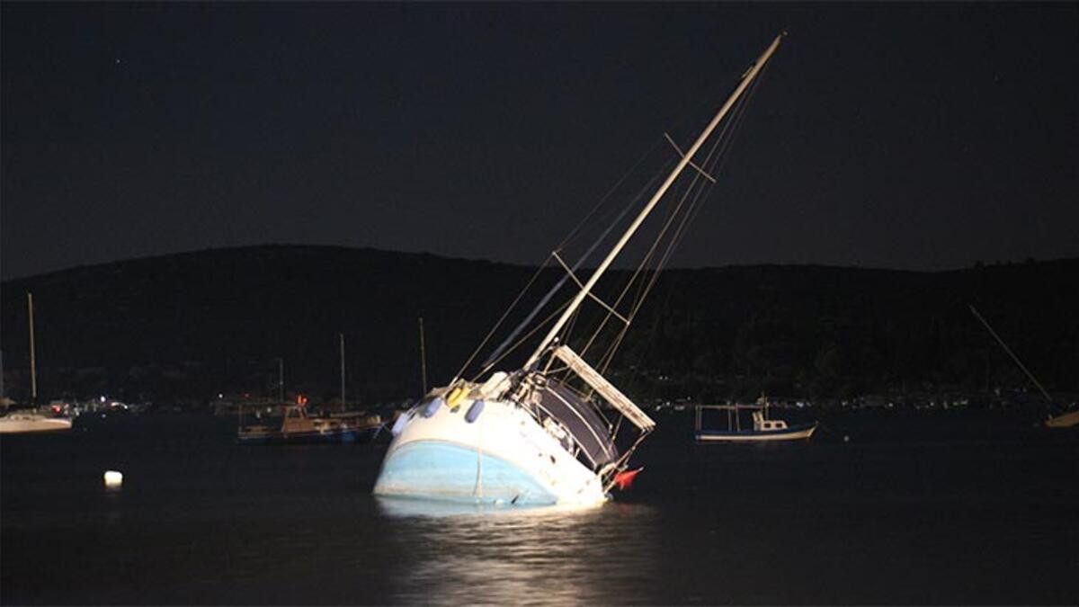 Deprem sonrası denizde ürperten görüntü - Resim: 1