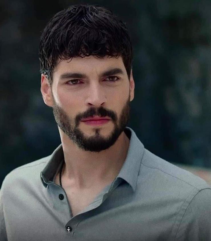 ATV Miran'ın Saçını Kaldır: Twitter’da İsyan Çıktı - Resim: 1