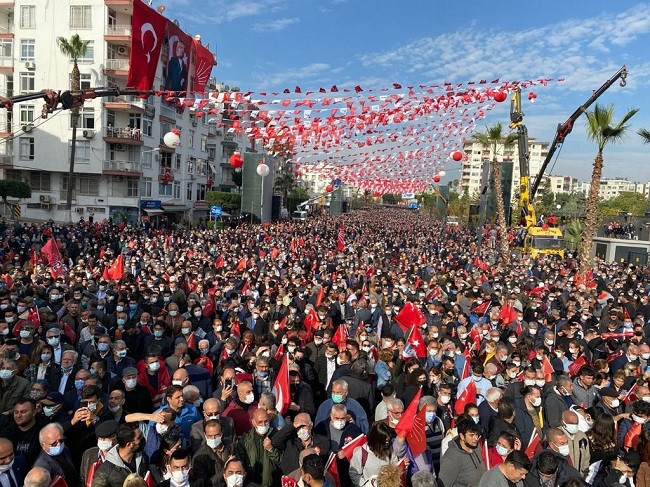 Erdoğan ve Kılıçdaroğlu'nun Miting Karşılaştırması Gündem Oldu - Resim: 1