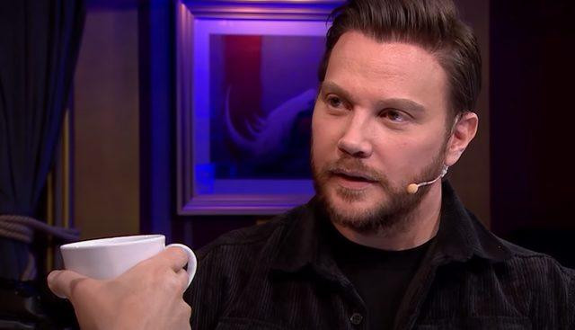 Okan Bayülgen'den Erkan Petekkaya'ya: Bence Akıl Hastası - Resim: 2