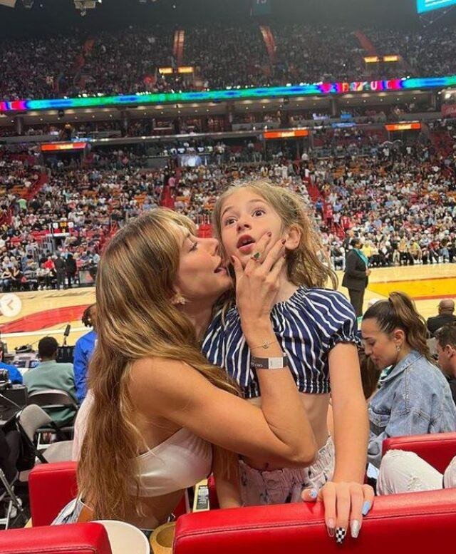 Şeyma Subaşı'nın Kızı Melisa ile O Pozunda Dikkat Çeken Detay - Resim: 1