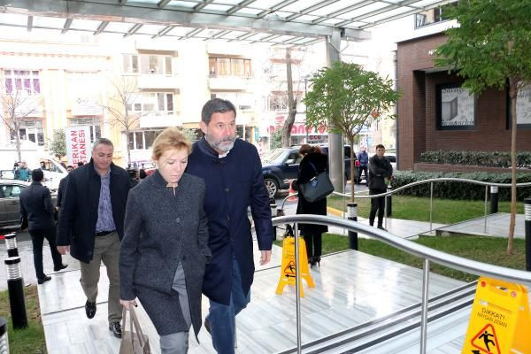 Ünlüler taziye için Amerikan Hastanesi'ne akın etti - Resim: 11