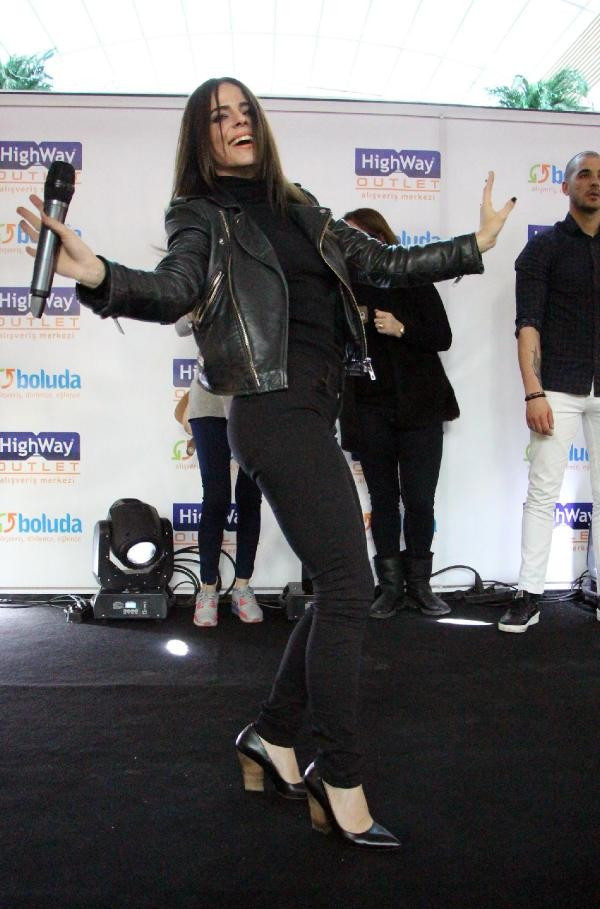 Miş miş Simge Bolu'yu salladı - Resim: 1