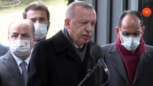 Cumhurbaşkanı Erdoğan Turgut Özal'ın Kabrinde Duygulandı, Kur'an-ı Kerim Okudu - Resim: 1