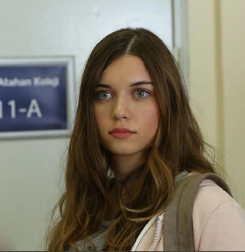 Özcan Deniz Afra Saraçoğlu'nun şansını döndürdü! - Resim: 1