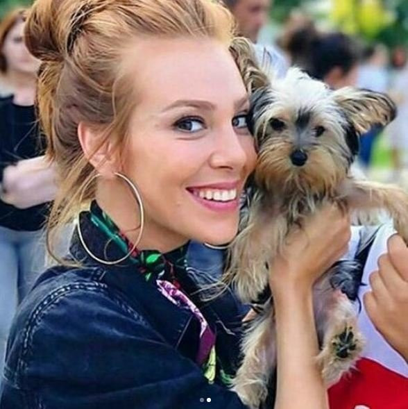 Elçin Sangu ve Barış Arduç'tan yeni fotoğraf - Resim: 2