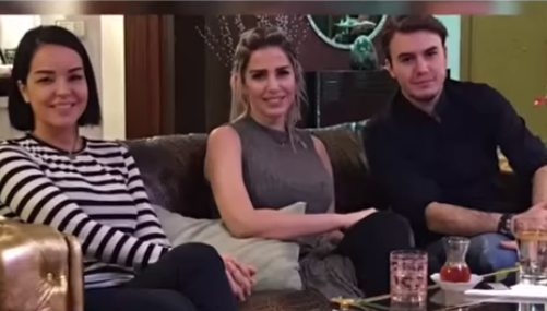 Mustafa Ceceli'nin eşi Selin İmer Ahmed Hulusi'nin dizlerine yattı - Resim: 1