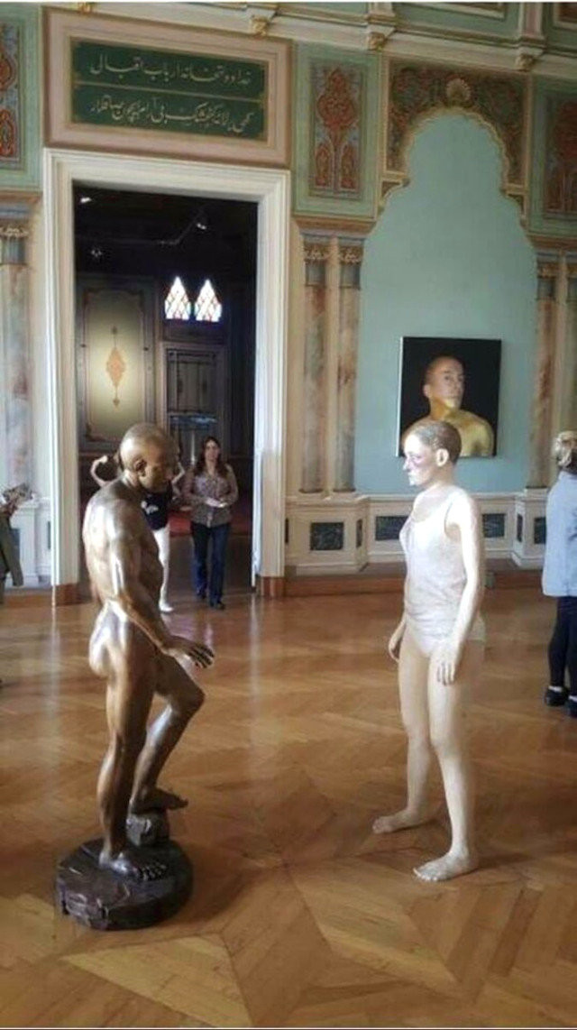 Nilhan Osmanoğlu hedef gösterdi, gericiler sergi bastı - Resim: 3