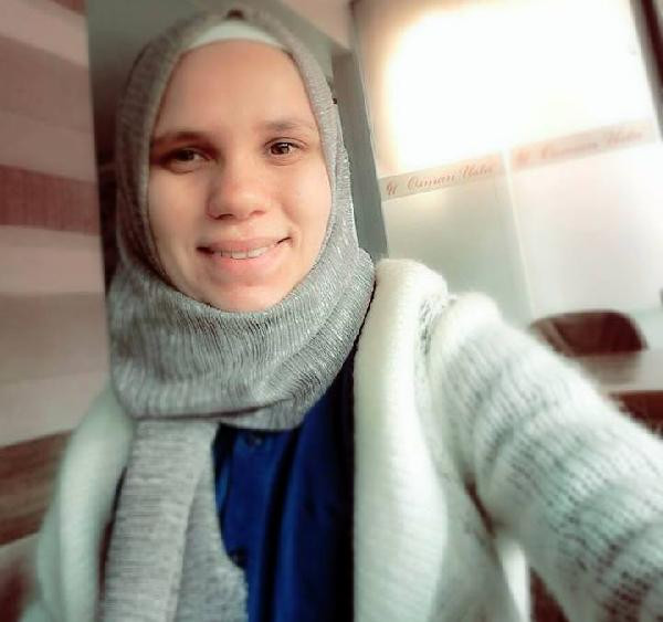 İş görüşmesine giden genç kıza polis arabası çarptı - Resim: 2