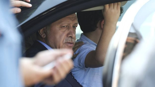 Guardian: Erdoğan itidalli devlet adamı rolünü üstlenmeli! - Resim: 1