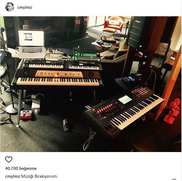 Cem Yılmaz sosyal medyadan duyurdu: Bırakıyorum! - Resim: 1