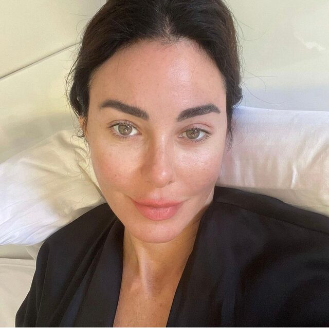 Defne Samyeli Koronavirüs'e Yakalandı - Resim: 2