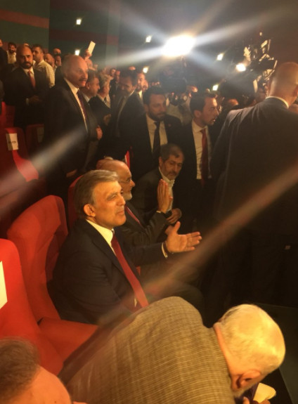 Gül ile Karamollaoğlu ödül törenine birlikte geldi! - Resim: 1