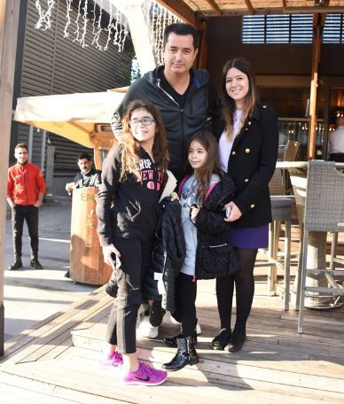 Acun Ilıcalı'nın melekleri - Resim: 1