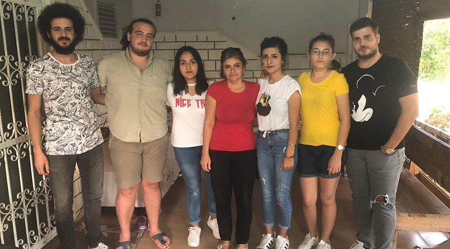 Kızının okul taksidini ödeyemeyen anneyi hapisten AHBAP kurtardı - Resim: 2